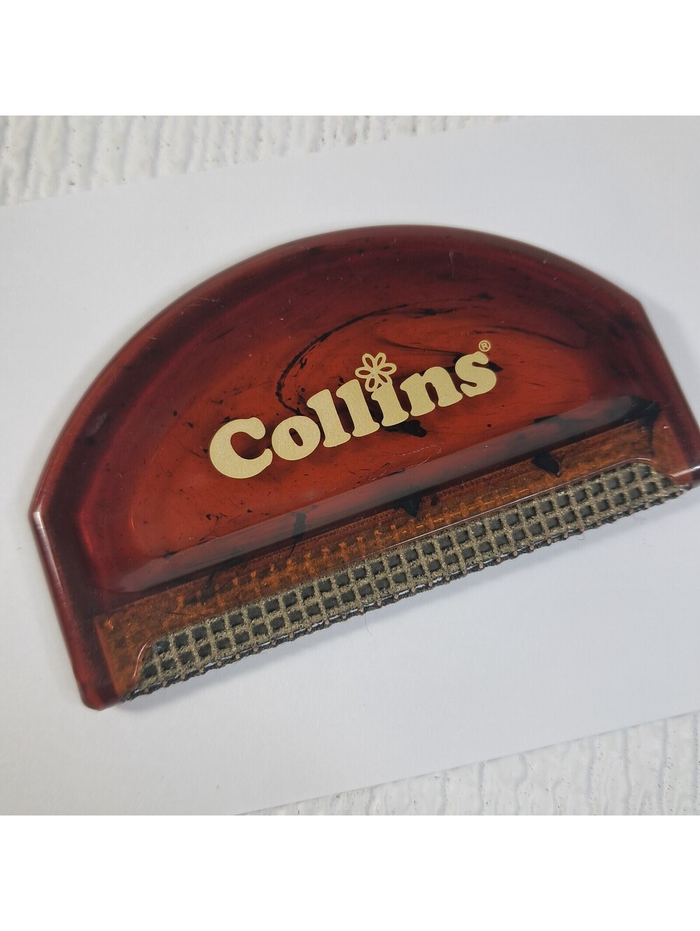 Collins Fabric and Sweater Comb D-Fuzz-It brown faux tortoiseshell Vintage